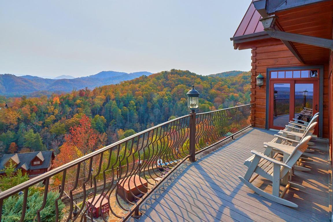 Journey'S End, 5 Bedrooms, Sleeps 12, Private Outdoor Pool, Theater, Sauna Sevierville Exterior photo